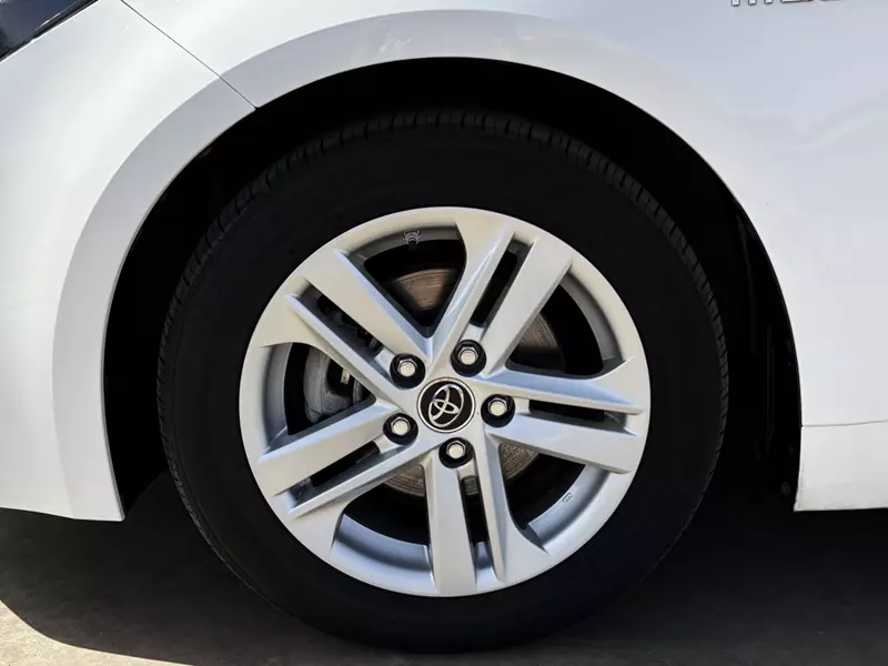 Toyota Corolla 1.8 125H Active E-CVT 122cv Hybrid 122 CV Automático